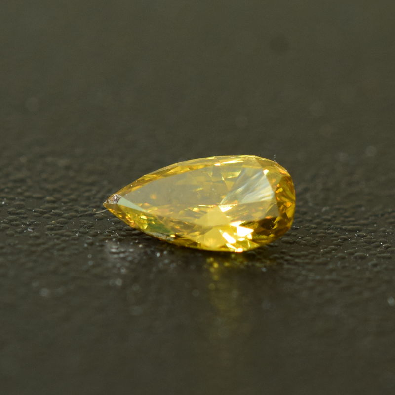 0,24 ct, Fancy Deep Brownish Yellow, VS2, Pear, IGI Certified