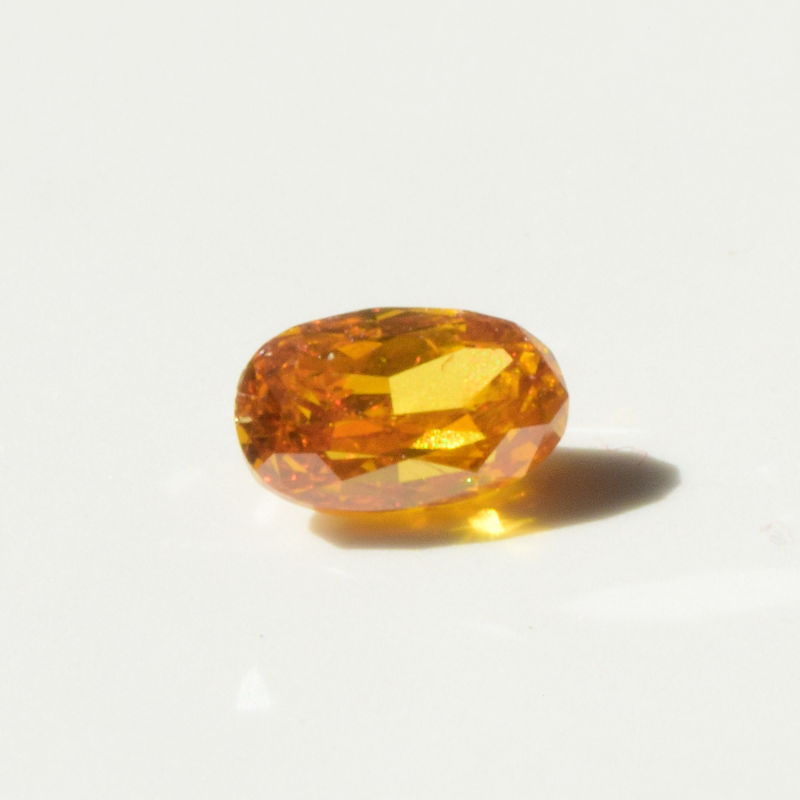 0,27 ct, Fancy Deep Yellowish Orange, VS1, Oval, IGI Certified