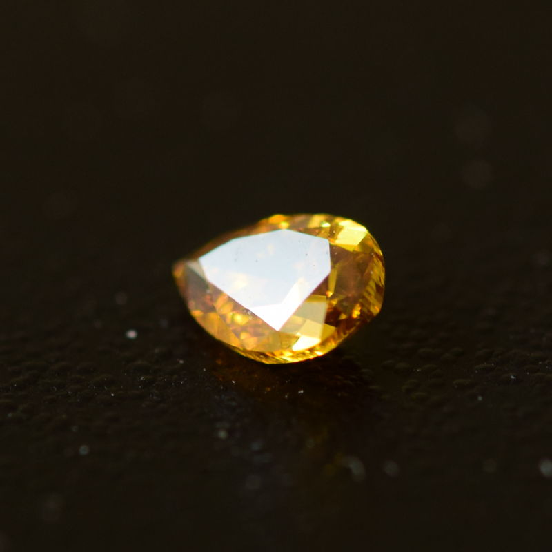 0,16 ct, Fancy Deep Orangy Brownish Yellow, I1, Pear, IGI Certified