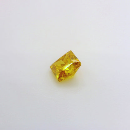 0,5 ct, Fancy Vivid Yellow-Orange, SI2, Retangular, GIA Certified
