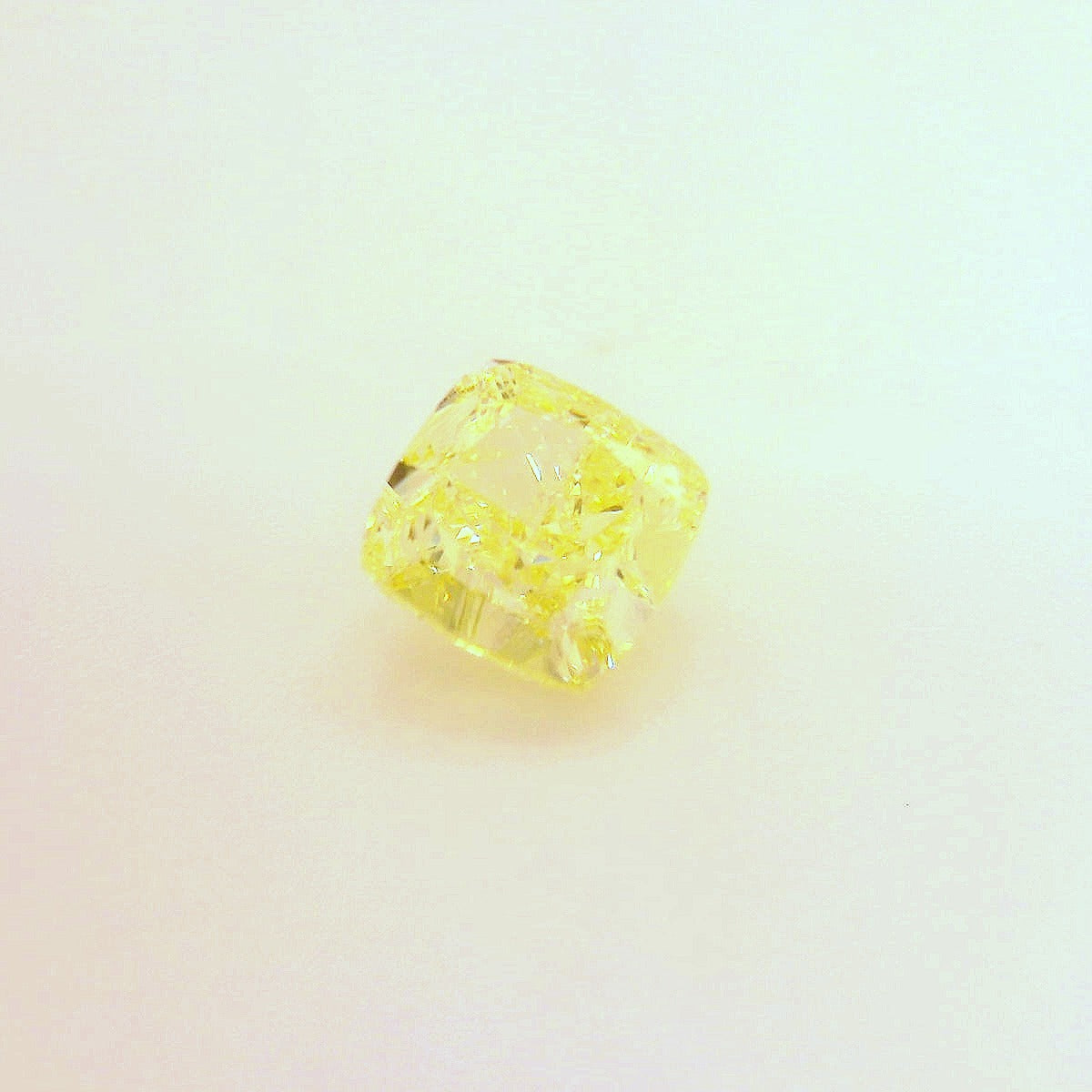 1,25 ct, Fancy Yellow, IF, Cushion, GIA Certified
