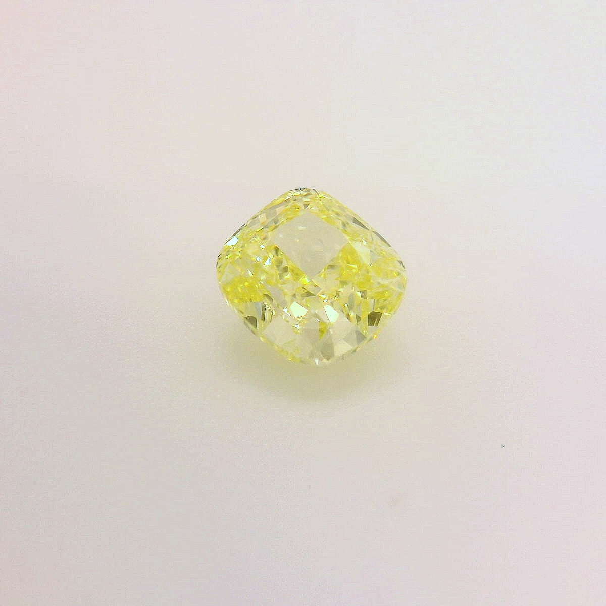 1,15 ct, Fancy Yellow, IF, Cushion, GIA Certified