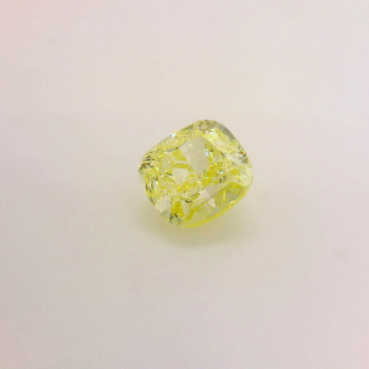 1,15 ct, Fancy Yellow, IF, Cushion, GIA Certified