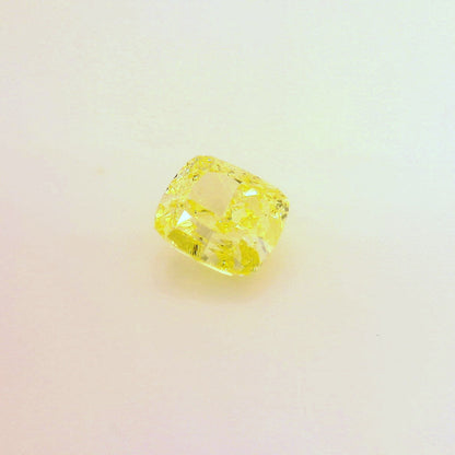 1,01 ct, Fancy Yellow, IF, Cushion, GIA Certified