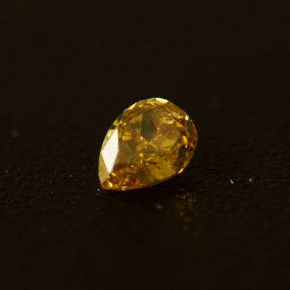 0,22 ct, Fancy Deep Orangy Yellow, I1, Pear, IGI Certified