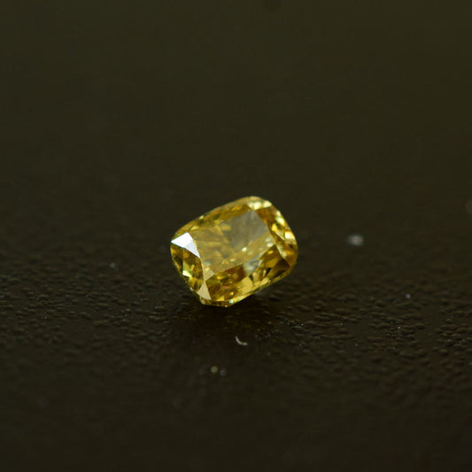 0,24 ct, Fancy Intense Brownish Yellow, SI2, Cushion, IGI Certified