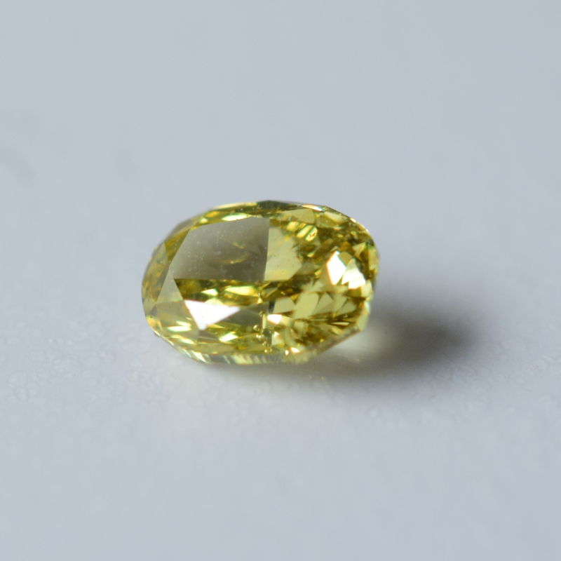 0,2 ct, Fancy Deep Brownish Greenish Yellow, SI1, Oval, GIA Certified