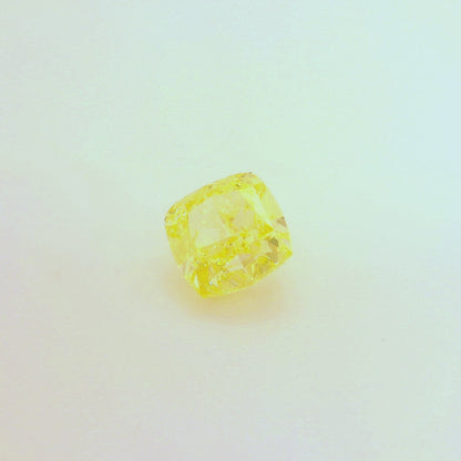 1,04 ct, Fancy Intense Yellow, IF, Cushion, GIA Certified