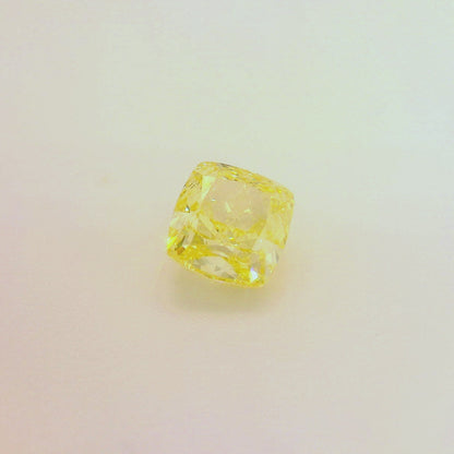 1,07 ct, Fancy Intense Yellow, VVS2, Cushion, GIA Certified