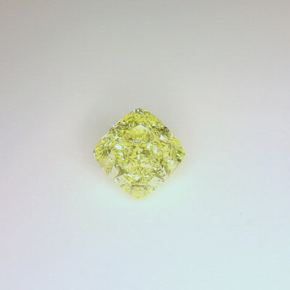 1,25 ct, Fancy Yellow, IF, Cushion, GIA Certified