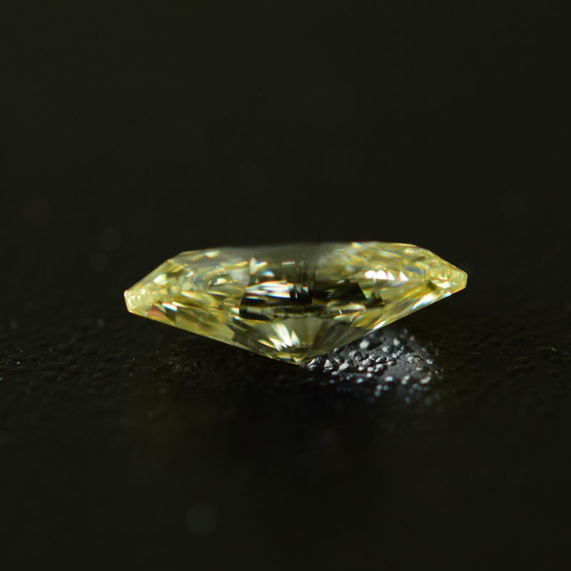 0,62 ct, W-X, SI2, Marquise, GIA Certified