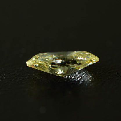 0,62 ct, W-X, SI2, Marquise, GIA Certified