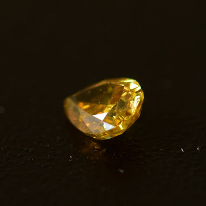 0,22 ct, Fancy Deep Orangy Yellow, I1, Pear, IGI Certified