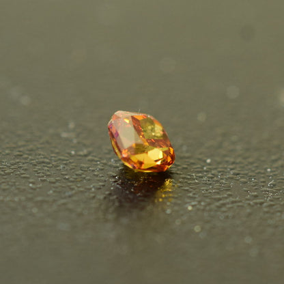 0,17 ct, Fancy Deep Yellowish Orange, VS2, Radiant, IGI Certified