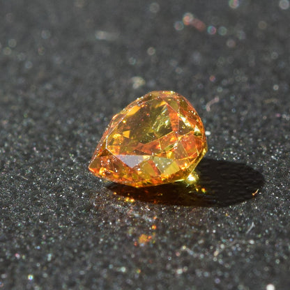 0,35 ct, Fancy Deep Yellow-Orange, VS1, Pear, GIA Certified