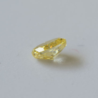 0,27 ct, Fancy Intense Orange-Yellow, VS2, Oval, IGI Certified