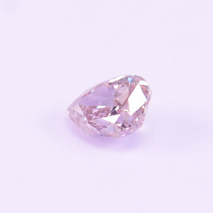 0,18 ct, Fancy Light Greyish Pink, SI2, Pear, IGI Certified