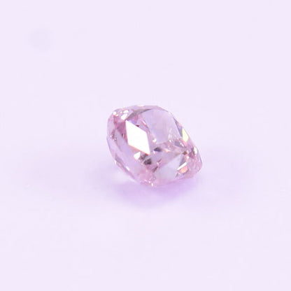 0,18 ct, Fancy Light Greyish Pink, SI2, Radiant, IGI Certified